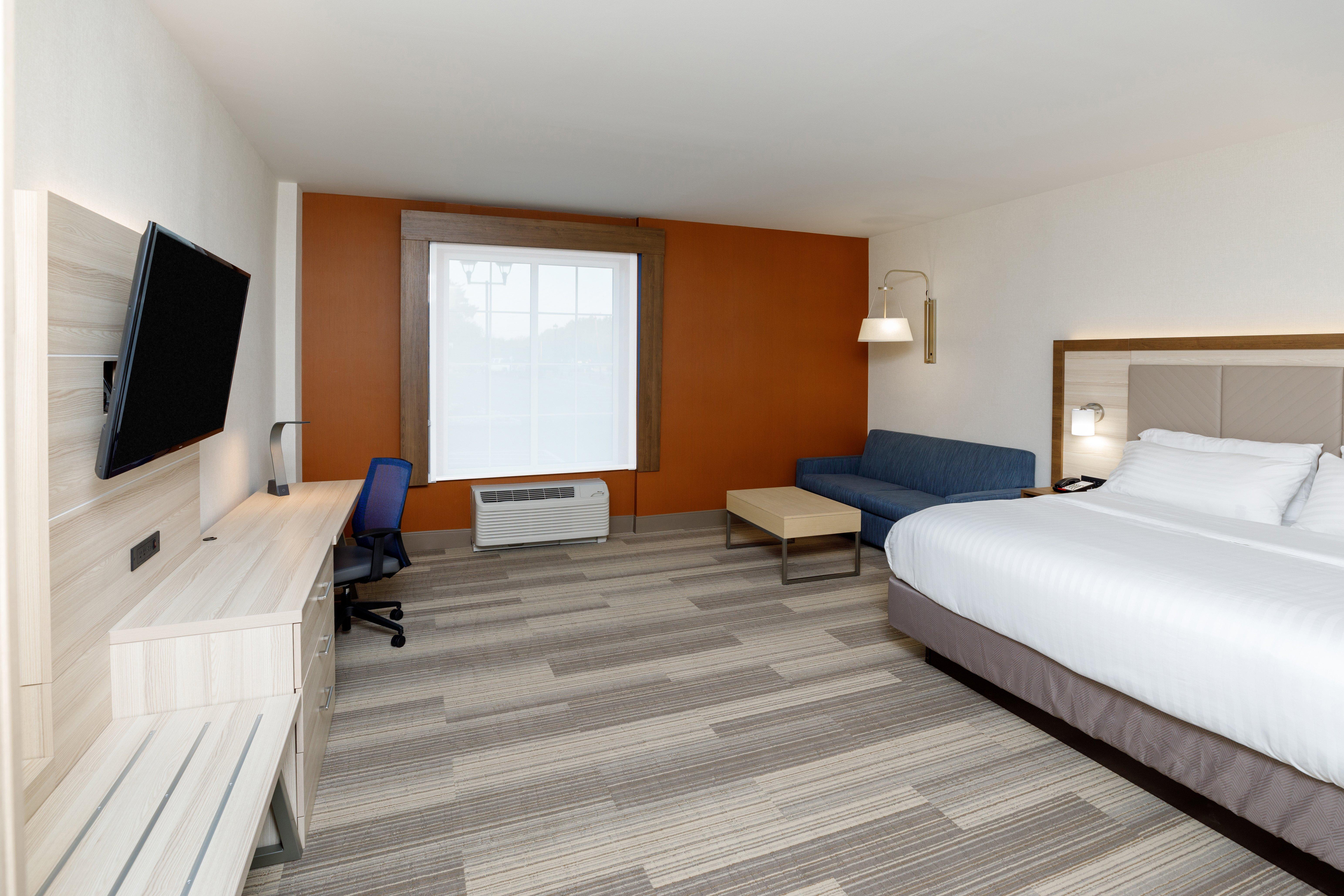Holiday Inn Express & Suites - Sturbridge By Ihg Εξωτερικό φωτογραφία