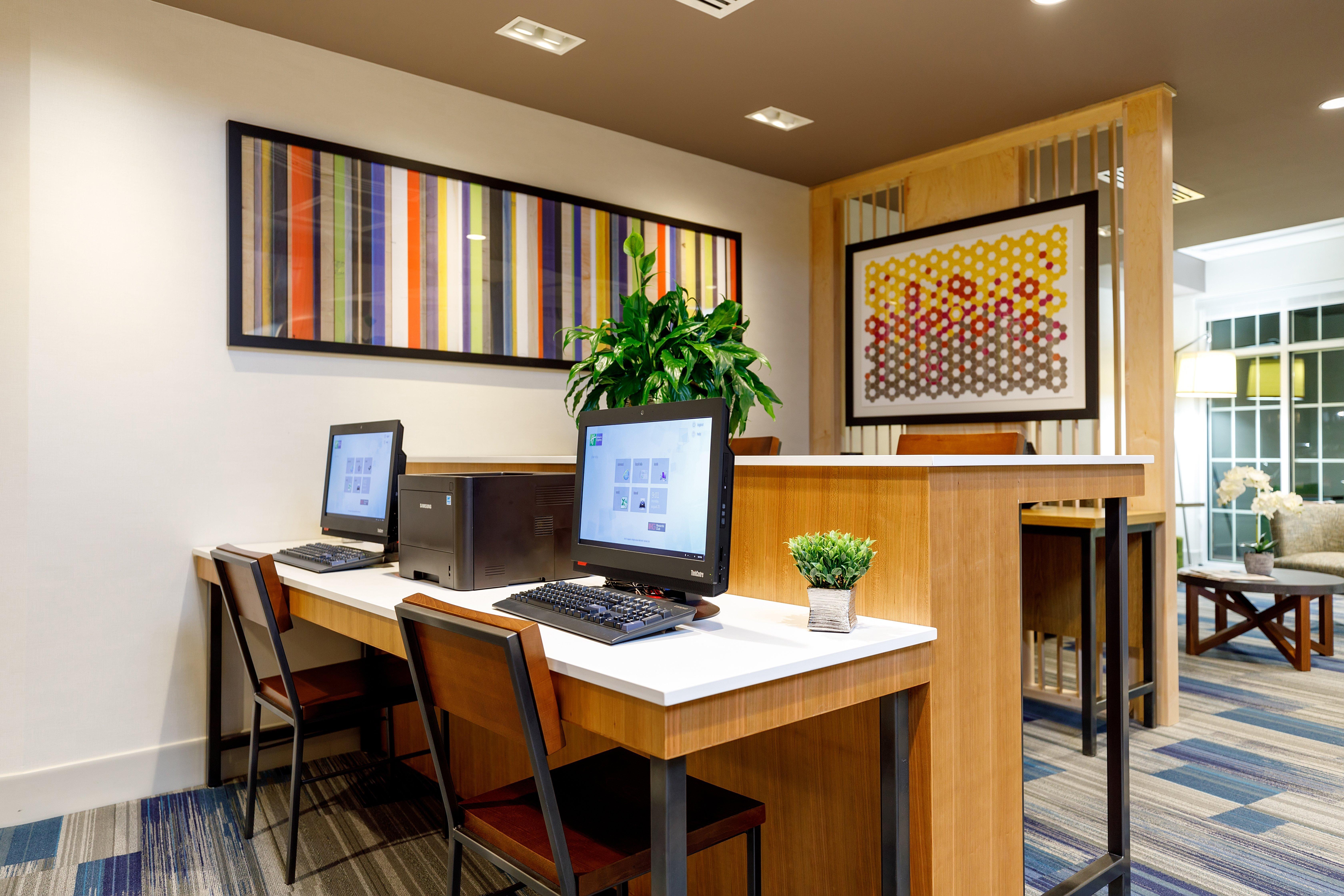 Holiday Inn Express & Suites - Sturbridge By Ihg Εξωτερικό φωτογραφία
