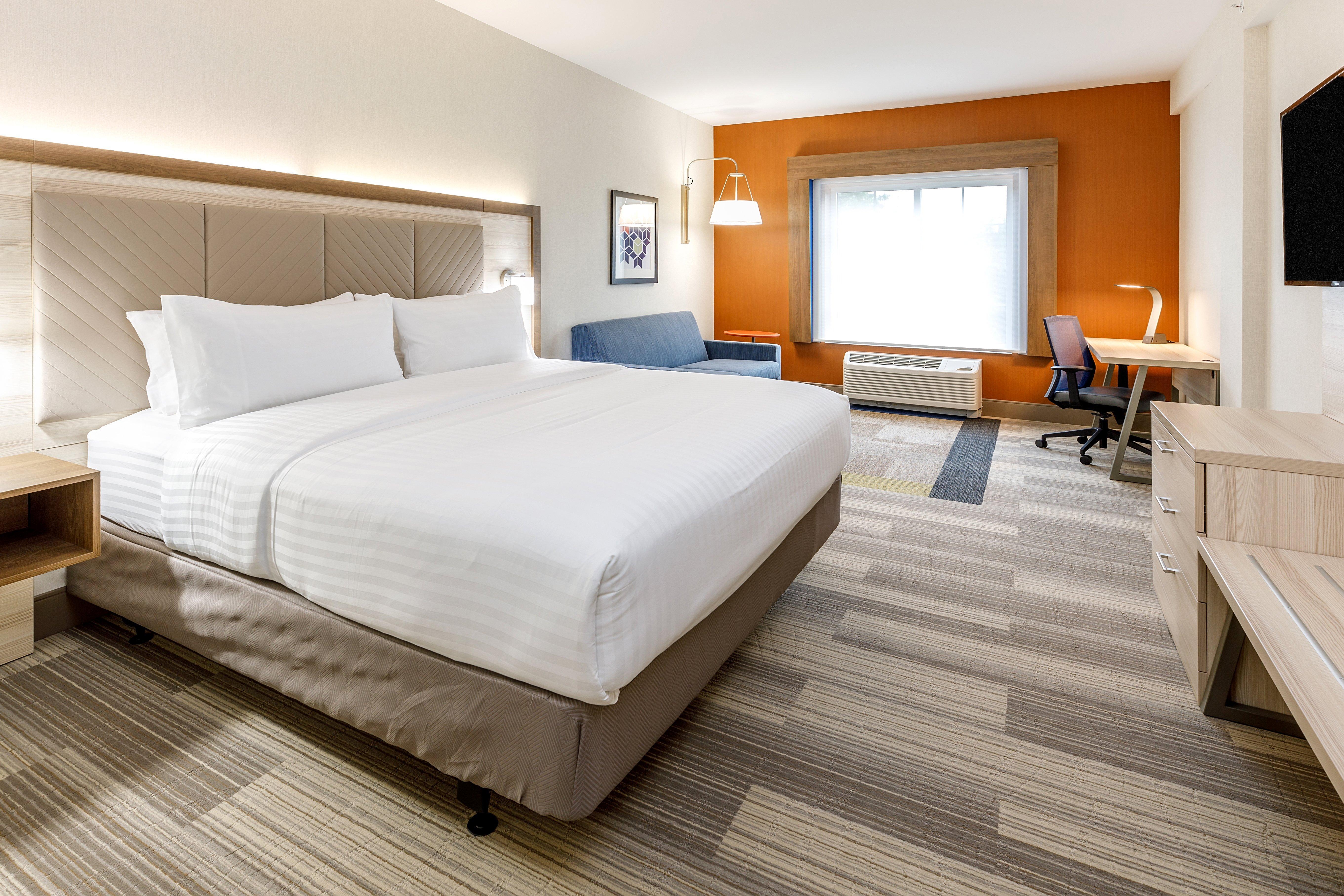 Holiday Inn Express & Suites - Sturbridge By Ihg Εξωτερικό φωτογραφία