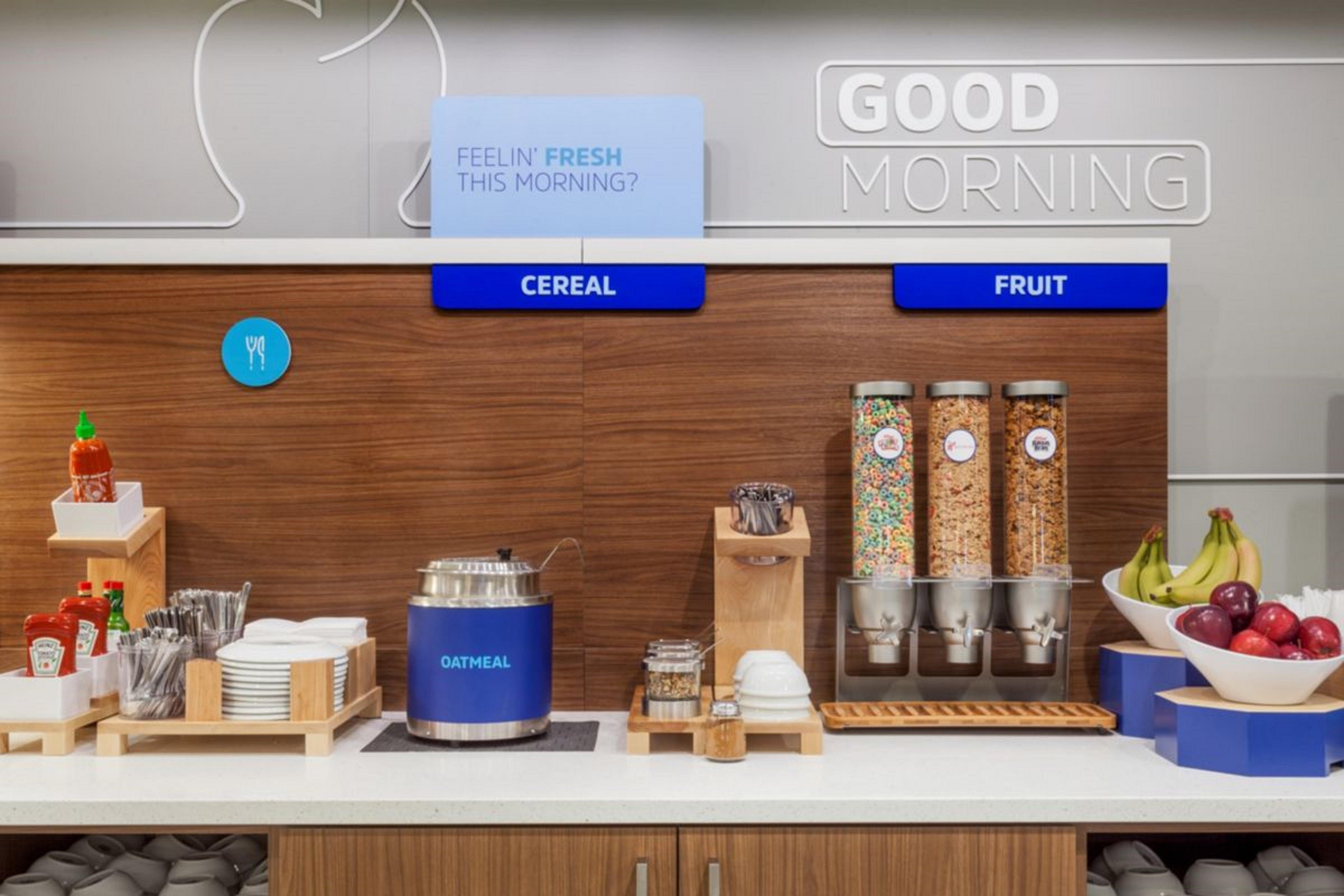 Holiday Inn Express & Suites - Sturbridge By Ihg Εξωτερικό φωτογραφία