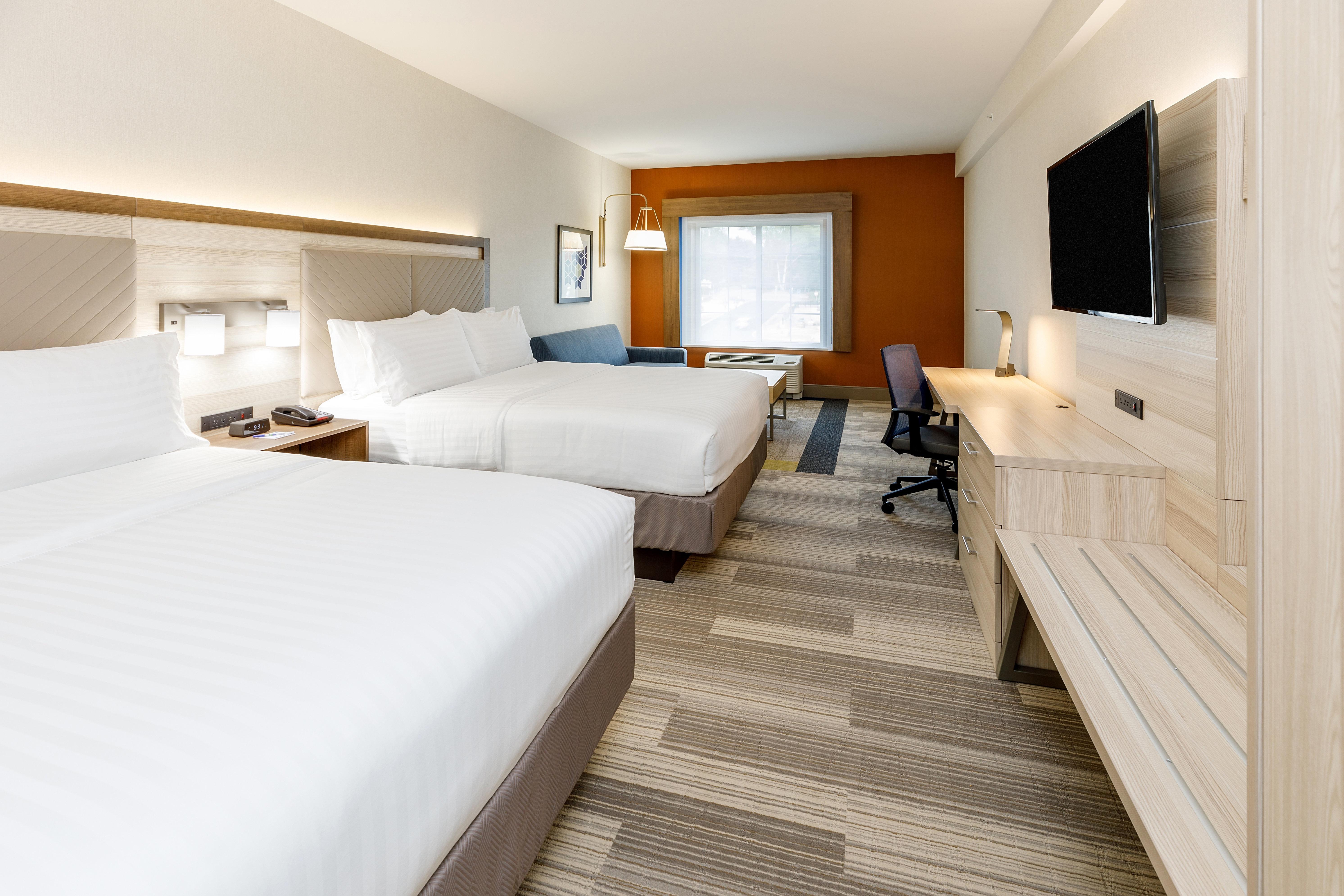 Holiday Inn Express & Suites - Sturbridge By Ihg Εξωτερικό φωτογραφία